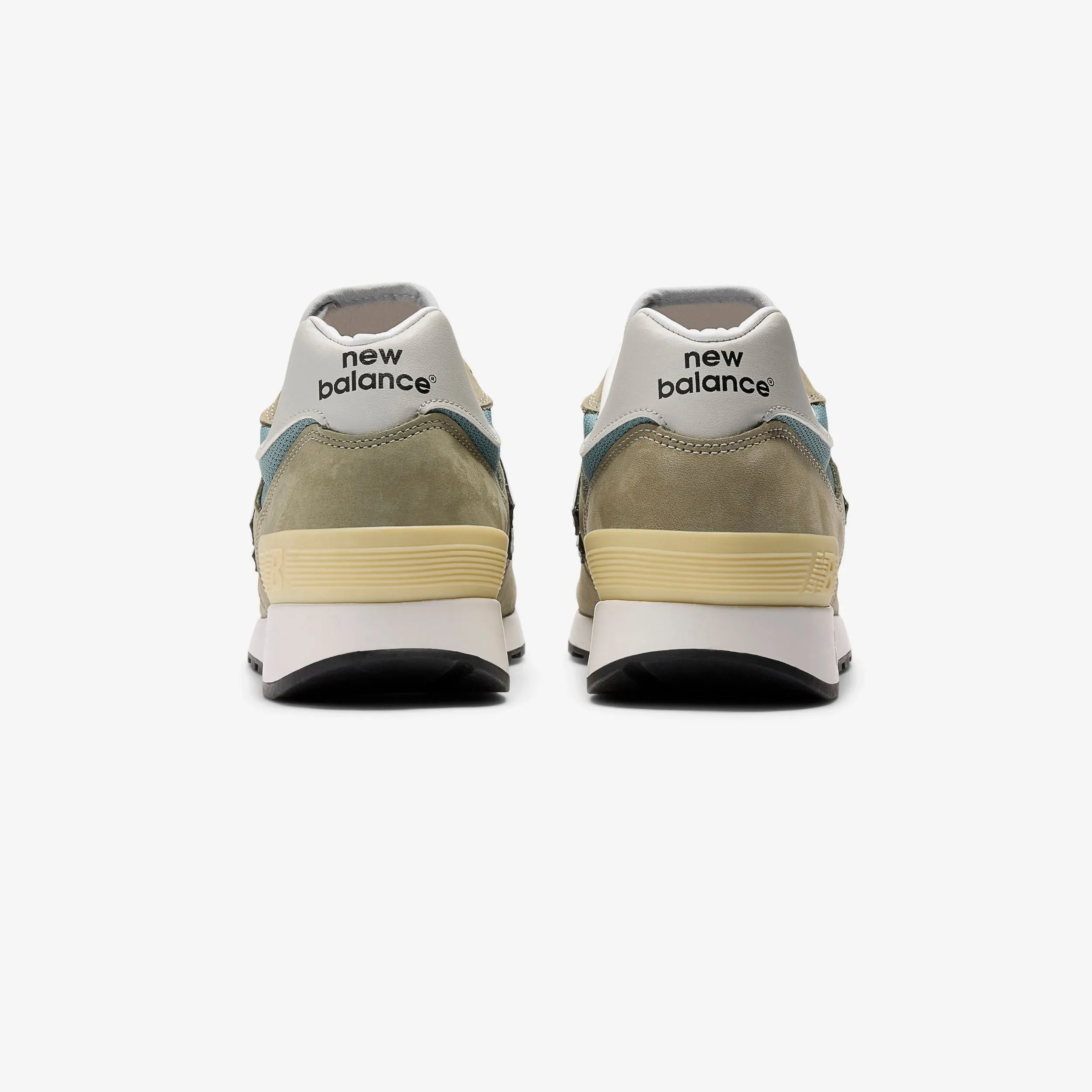 1300 Ultimate Ease Flats