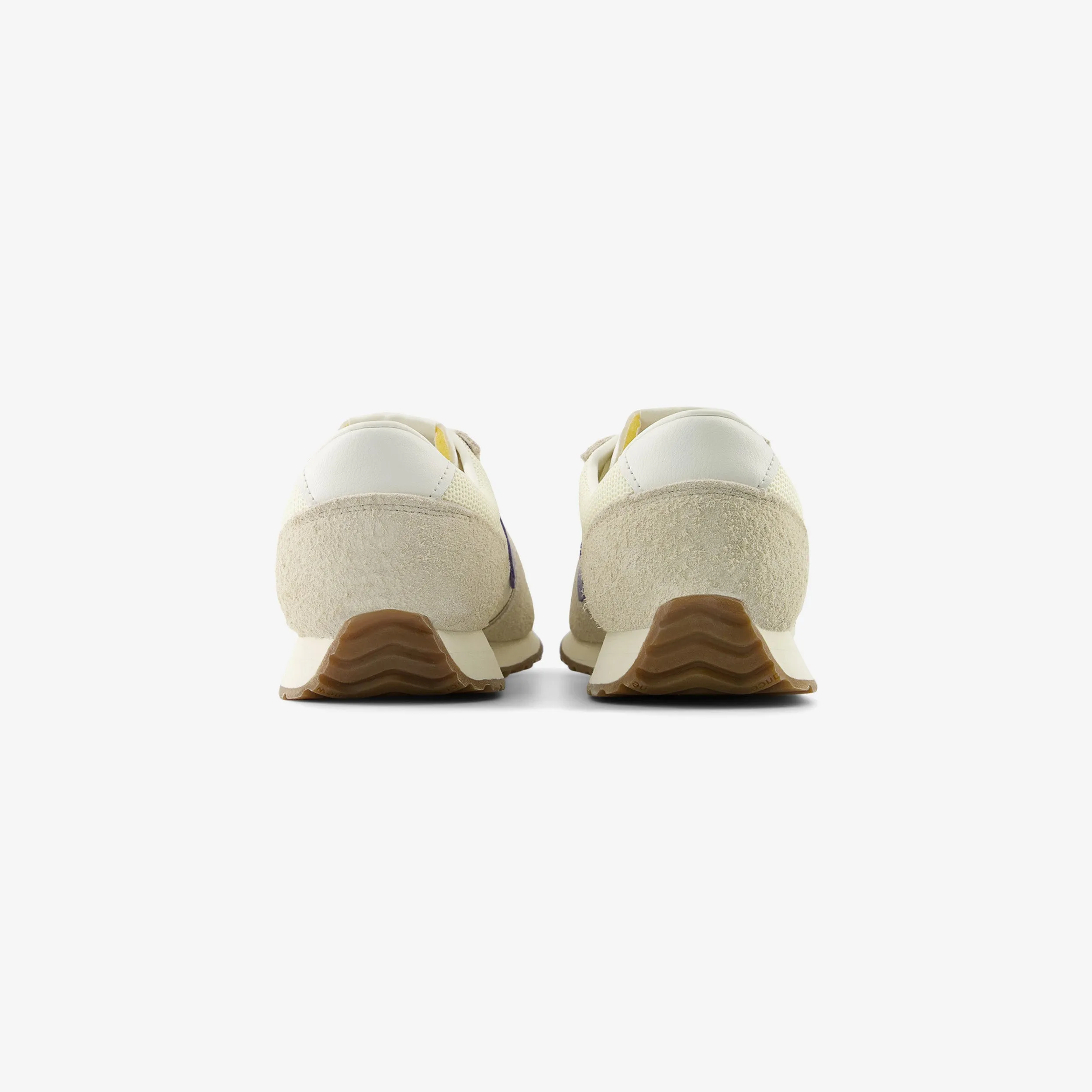 471 Stain-Resistant Padded look