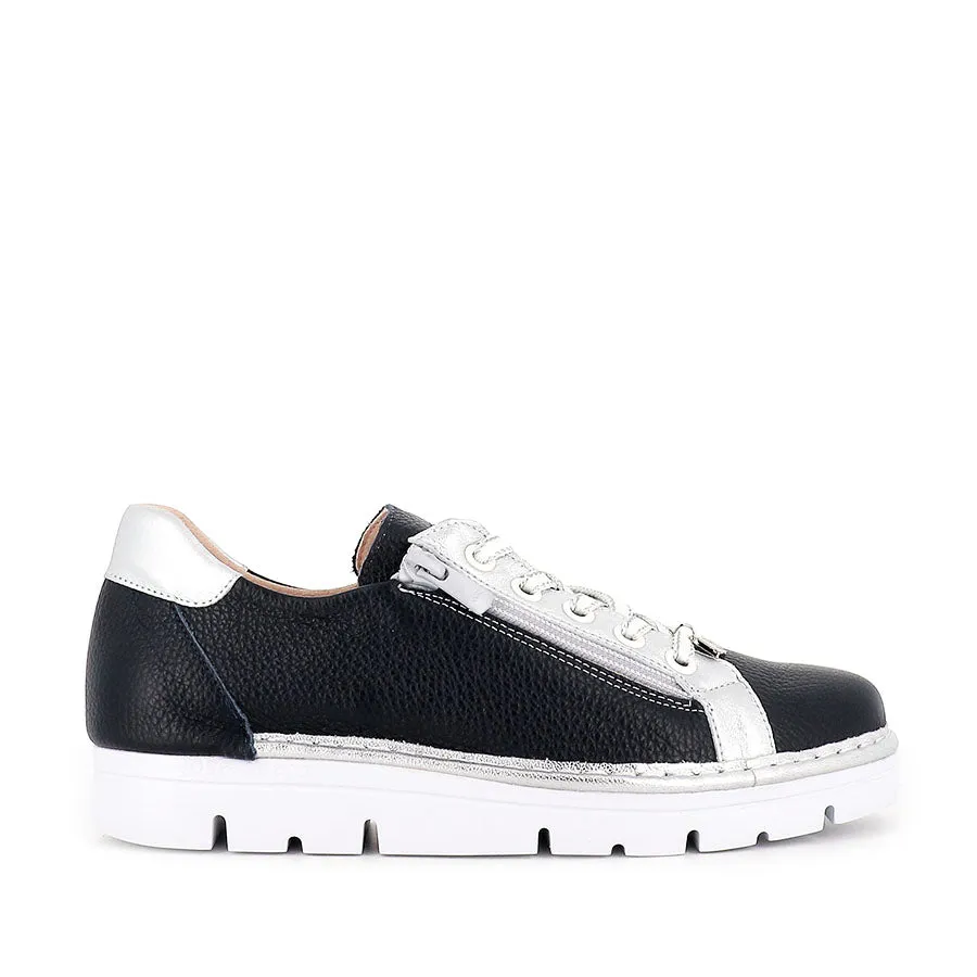 JACKIE JS-2001 - DARK NAVY/SILVER LEATHER Soft Knit
