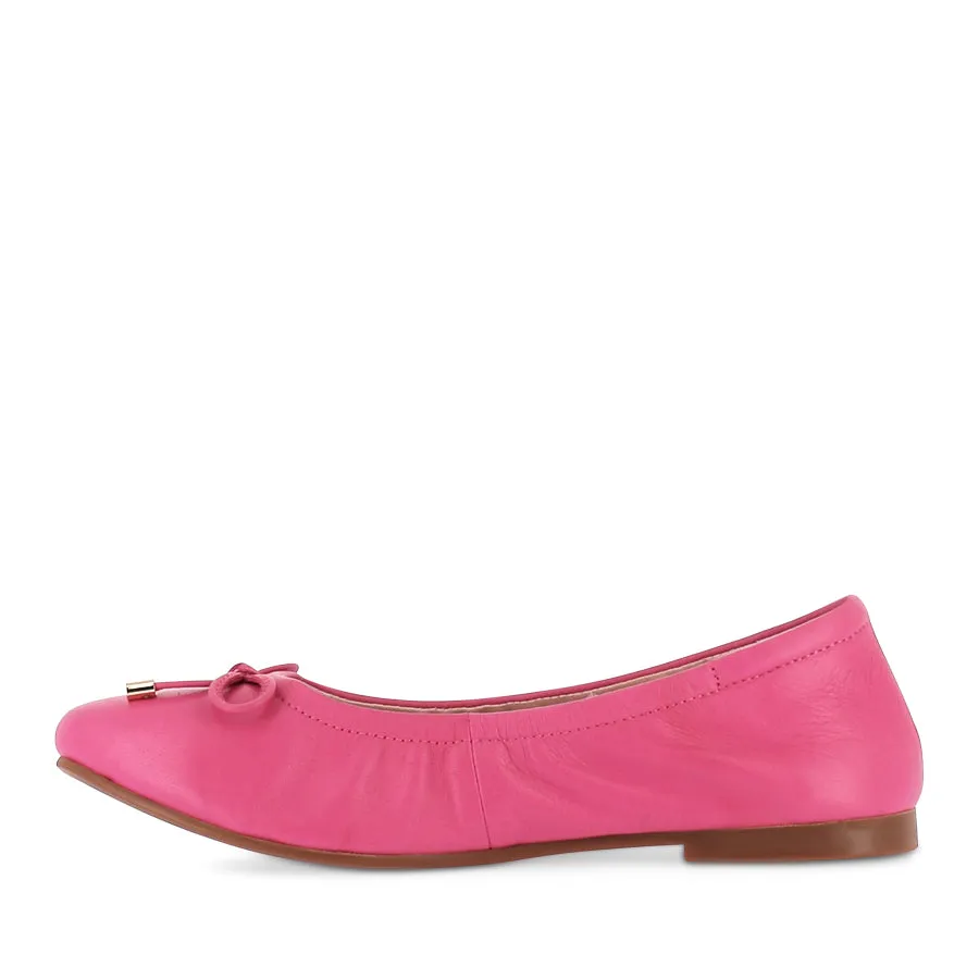 PONCHO - FUCHSIA LEATHER Wellness Walk Casual Vibe