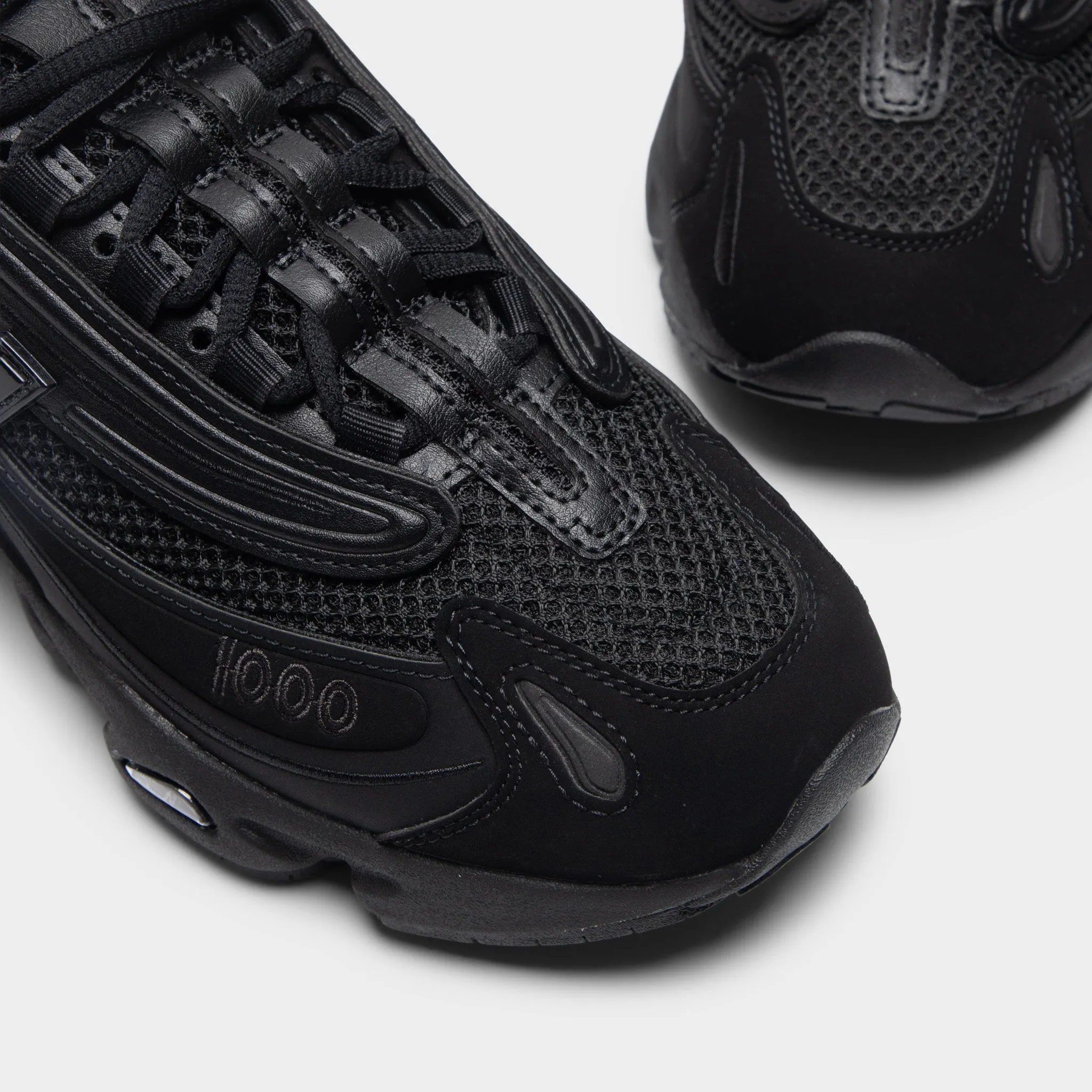 Durable Outsoles New Balance M1000 Black / Black