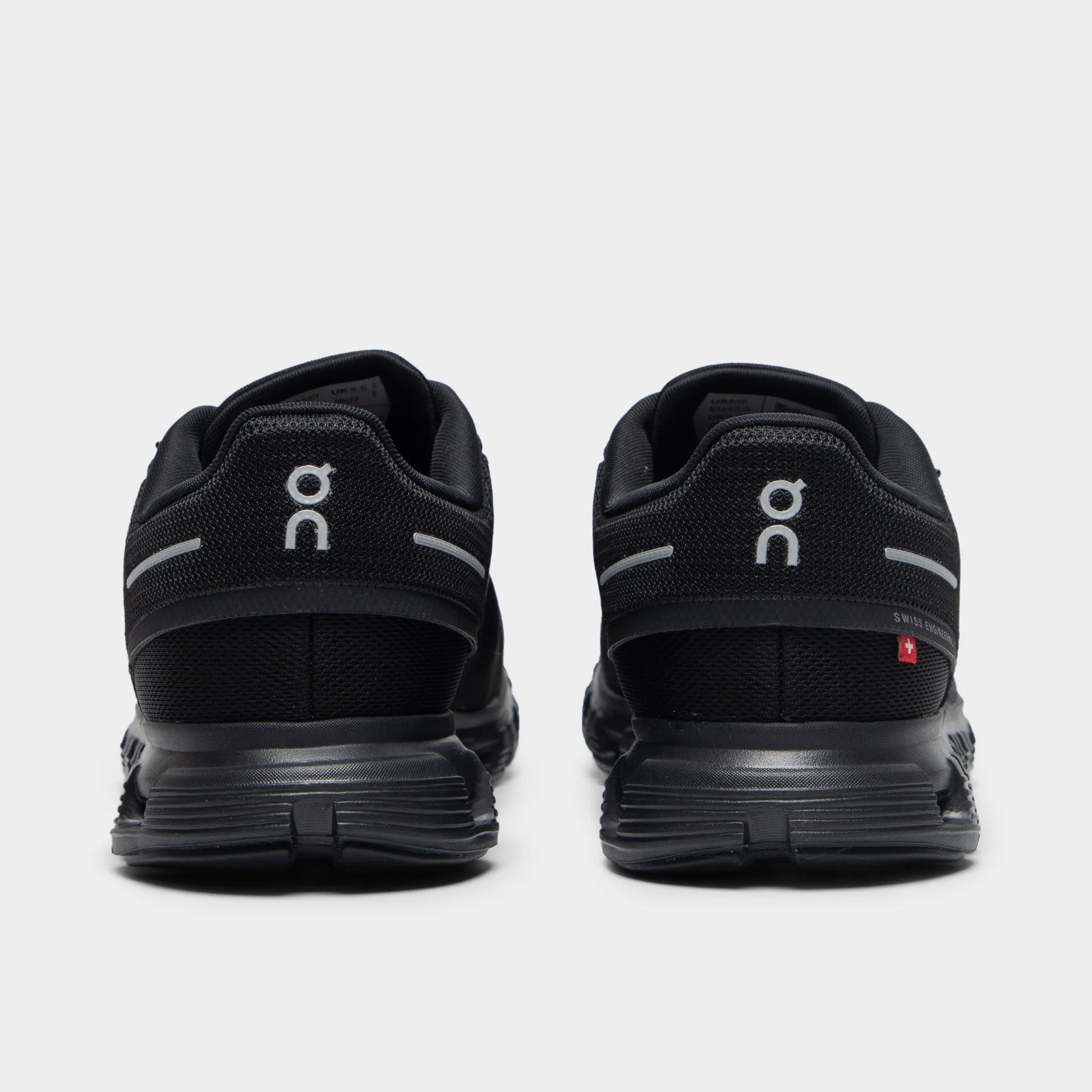 On Running Cloud 6 Black / Black Impact Diffusing Plate