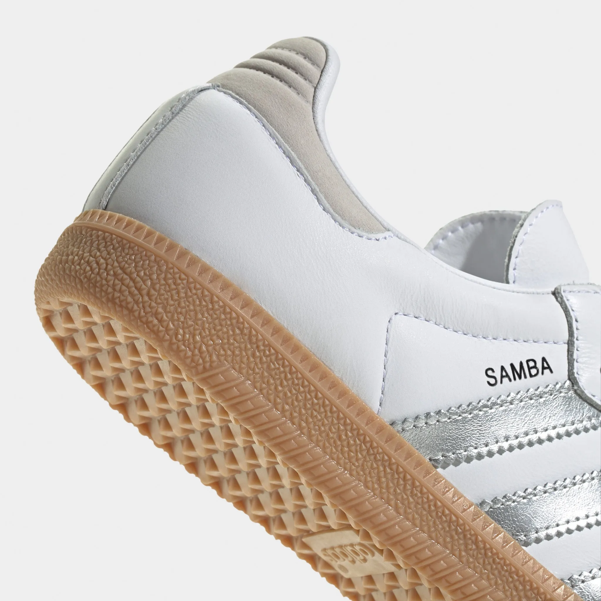 City Function Basketball Ready adidas Women's Samba OG White / Silver Metallic - Grey