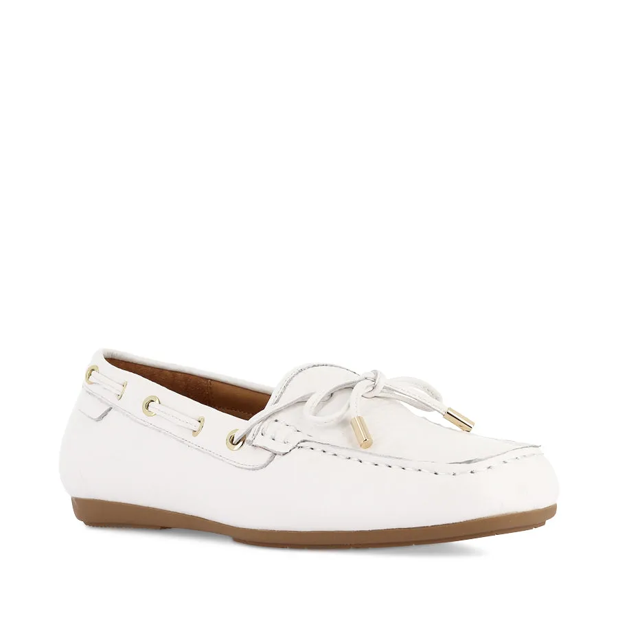 DETOUR - WHITE LEATHER All-Season Wear