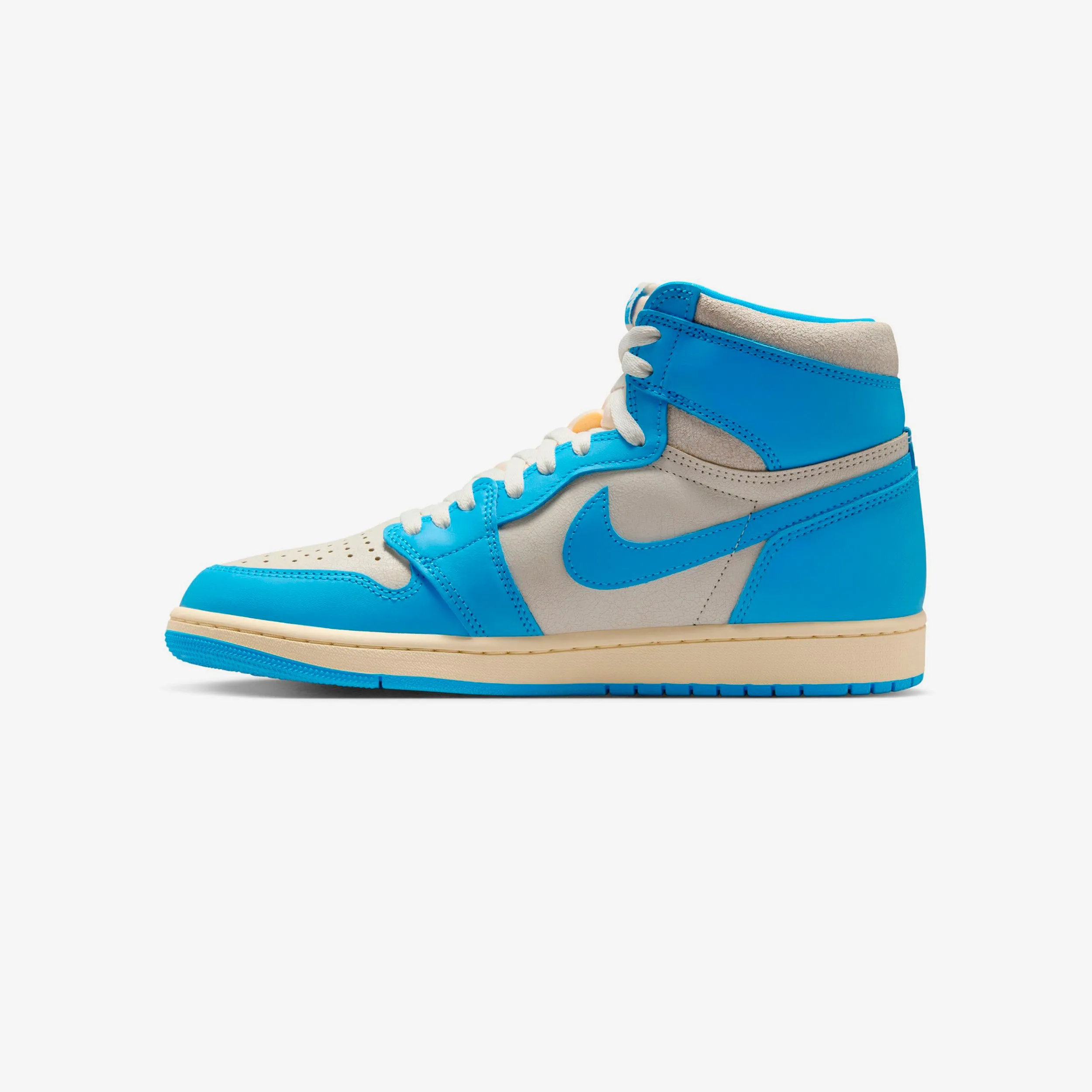 Air Jordan 1 Retro High OG Ultra-soft feel