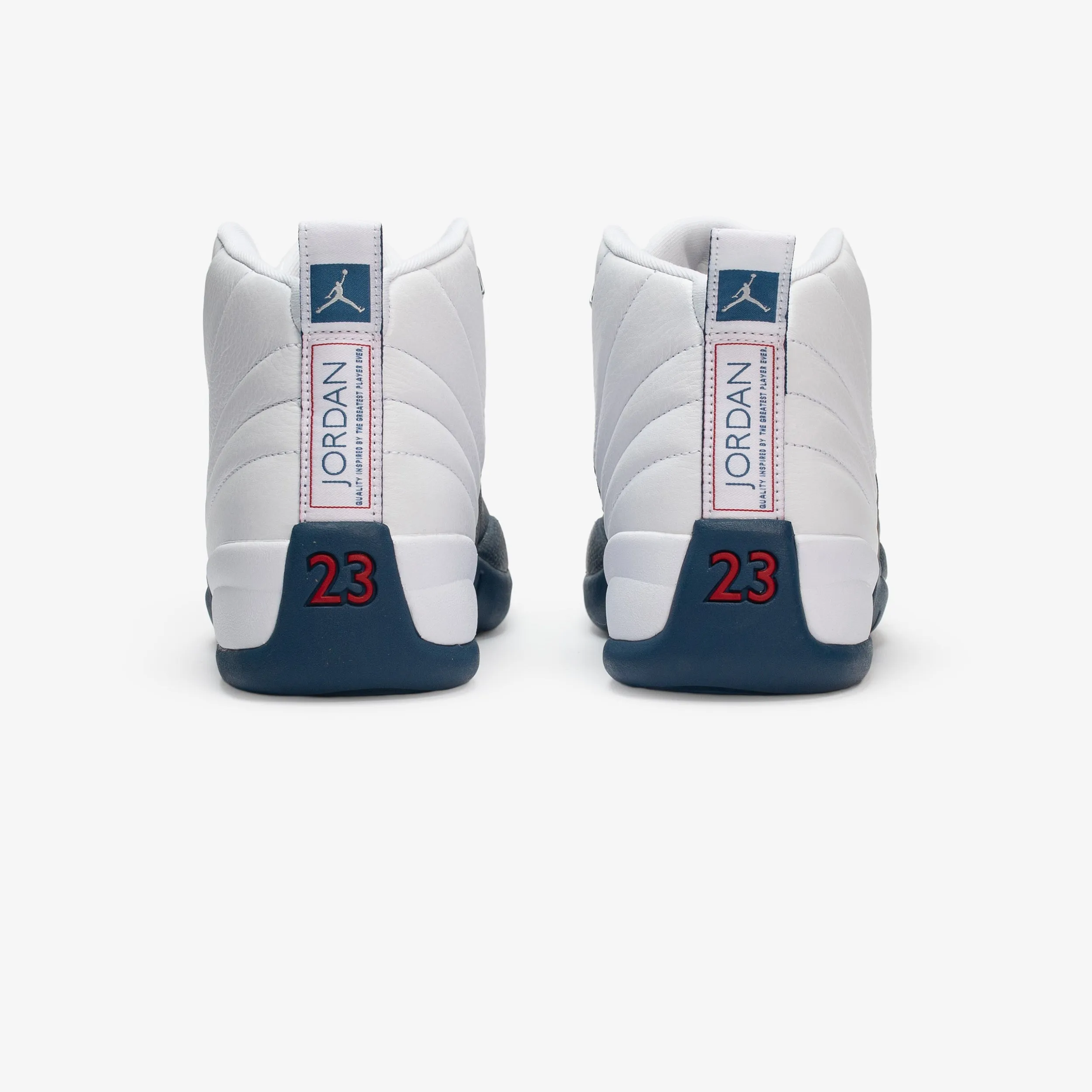 Dynamic silhouette Air Jordan 12 Retro