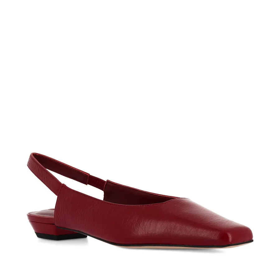 AKITA - BERRY CRINKLE Walking Footwear