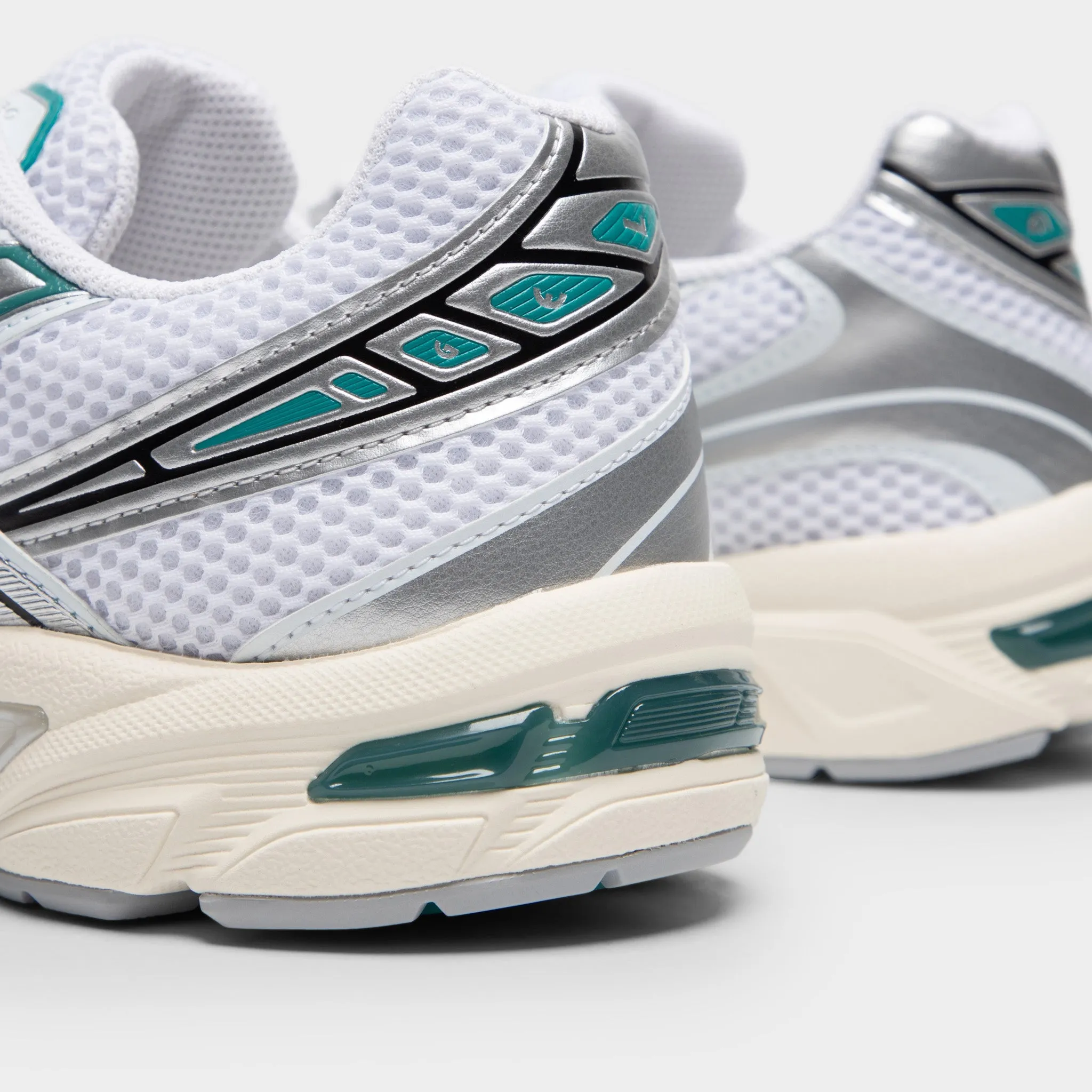 ASICS GEL-1130 White / Rainy Lake Active Cushion Midsole Foam