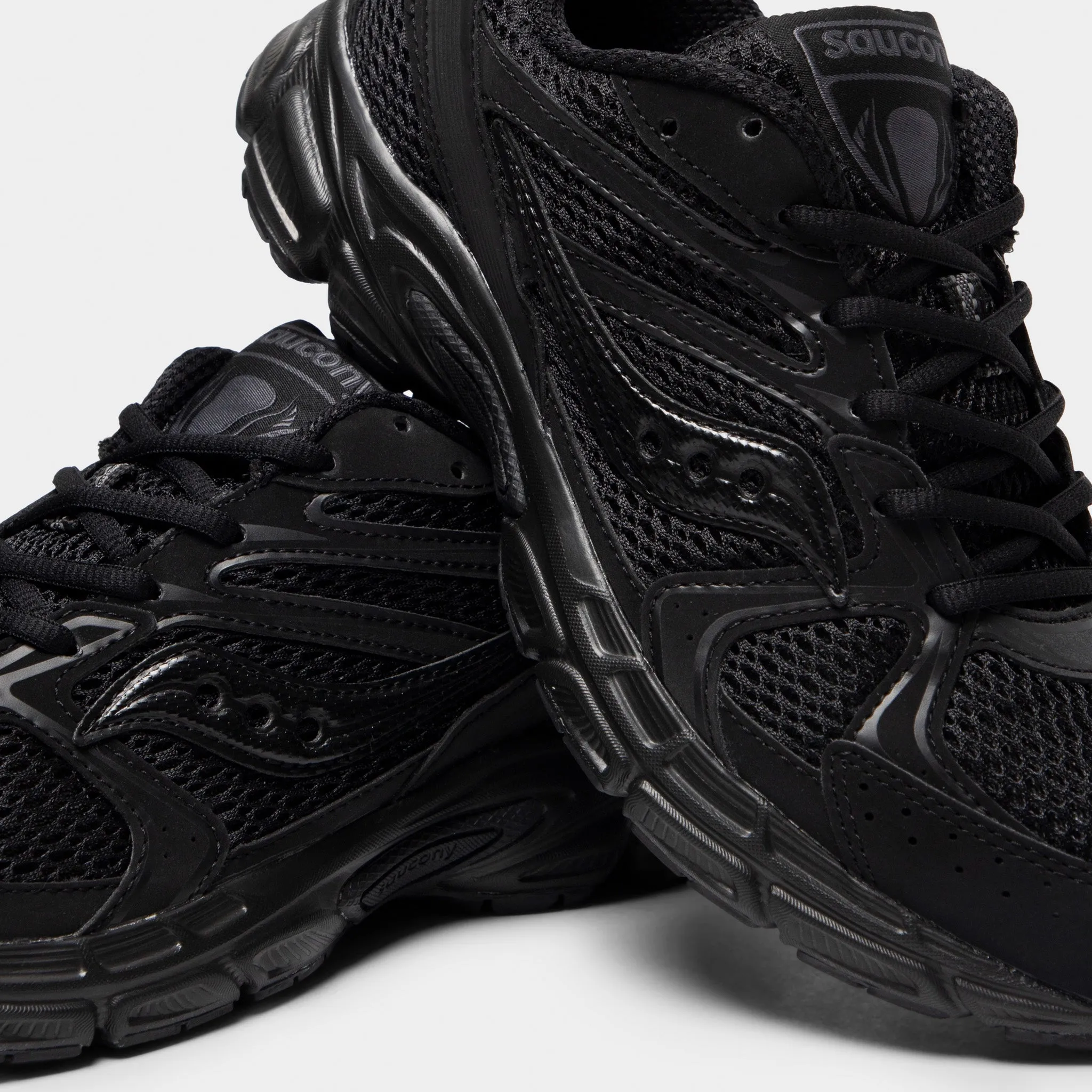 Quick Stride Saucony Ride Millennium Black / Black