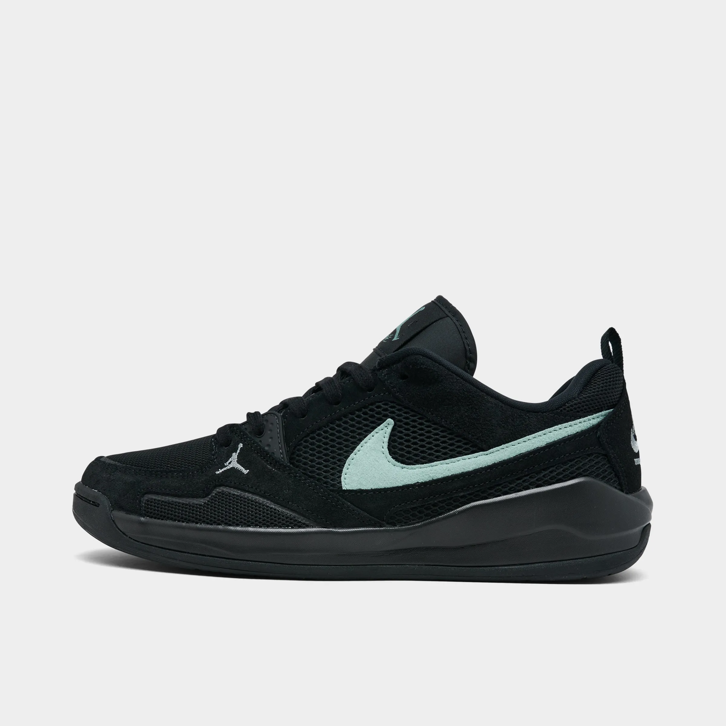Comfort Driven Fit Jordan CMFT Era Black / Mineral - Sail