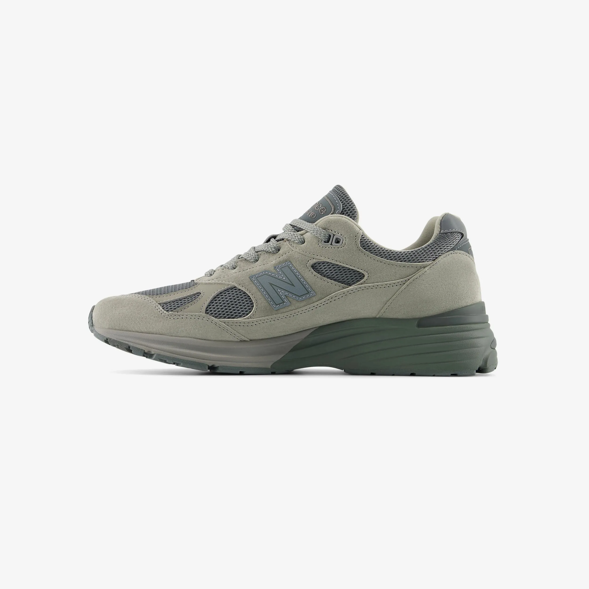 Trend-setting ease lightweight user 991v2 x thisisneverthat