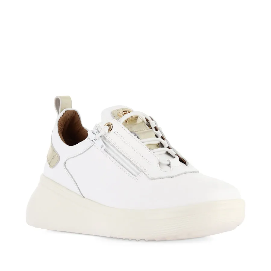 TICKLER - WHITE/GOLD LEATHER Leap Step