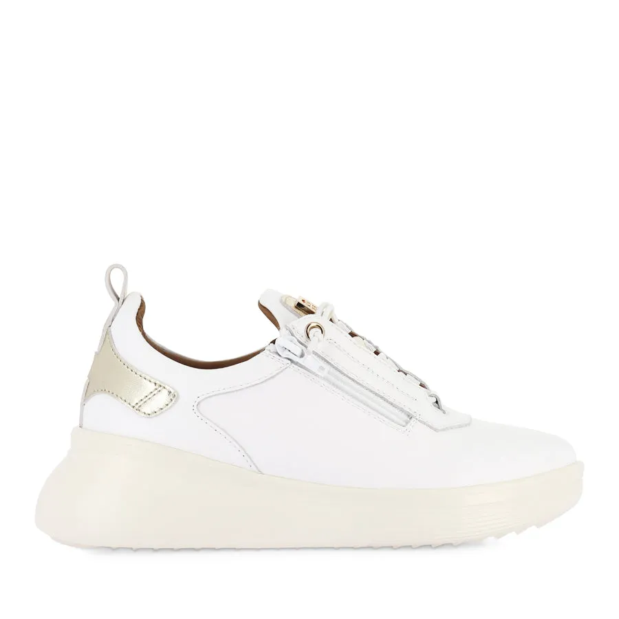 TICKLER - WHITE/GOLD LEATHER Machine washable Daily Wear