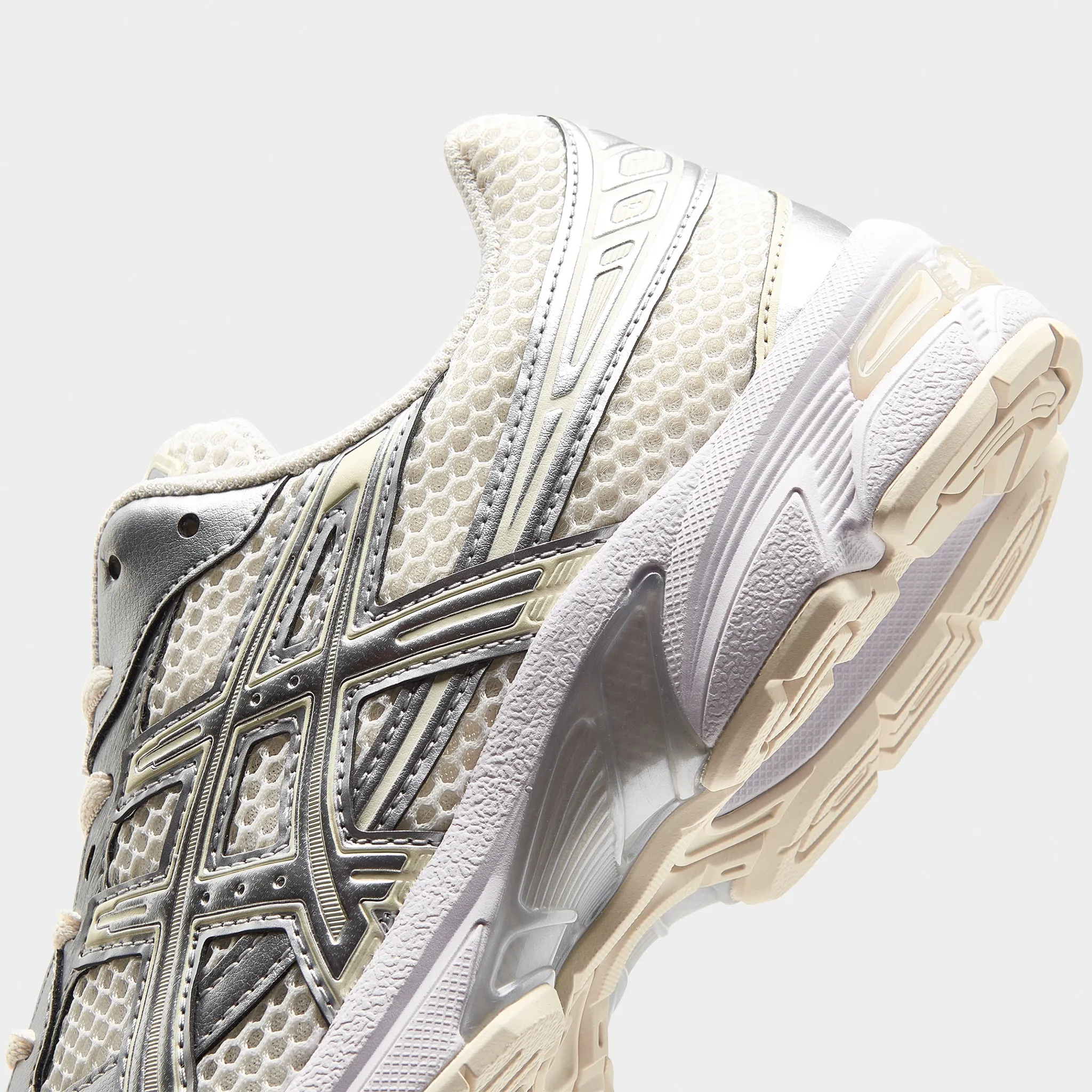 ASICS Women's Gel-1130 Cream / Pure Silver Everyday Style