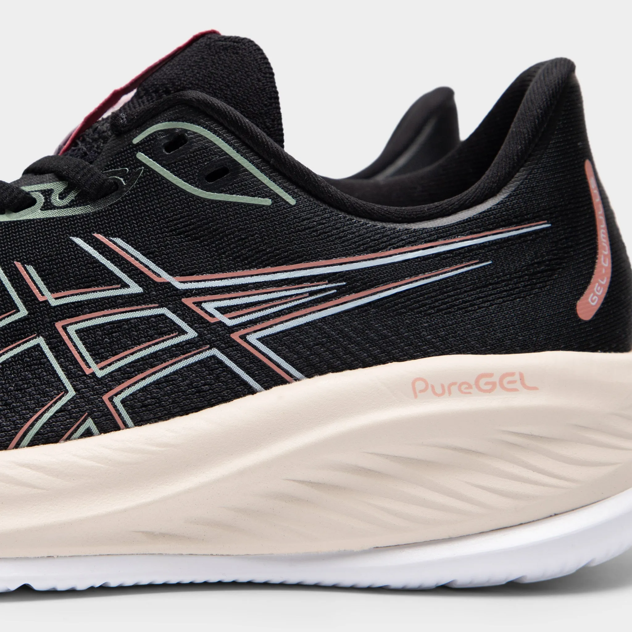 suede upper Synthetic Upper ASICS Women's GEL-Cumulus 26 Black / Dark Jade