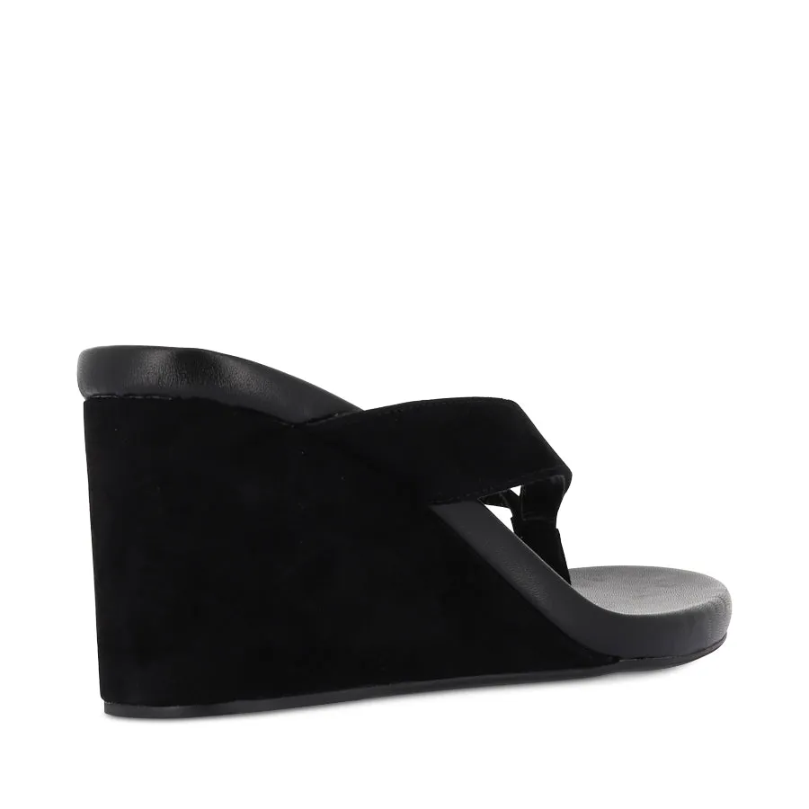 AVANTI - BLACK SUEDE
