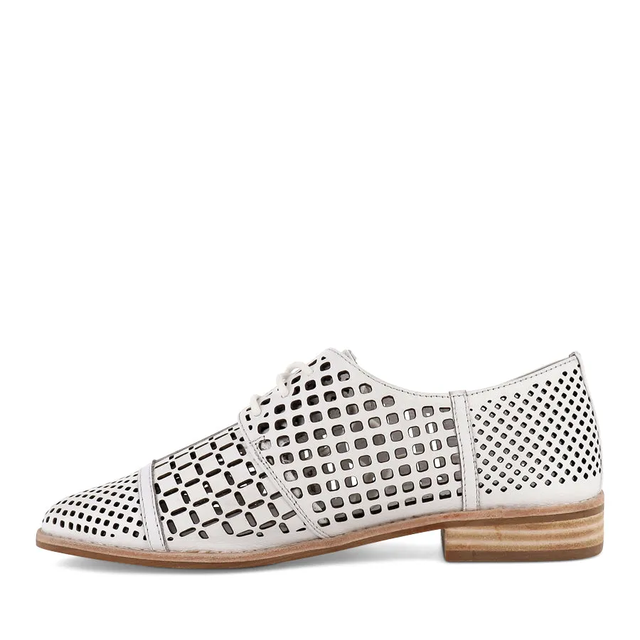 AVERT - WHITE LEATHER Timeless Comfort