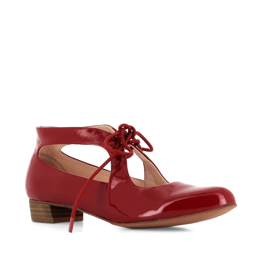 EWING - DARK RED PATENT Simple Style Breathable Flats