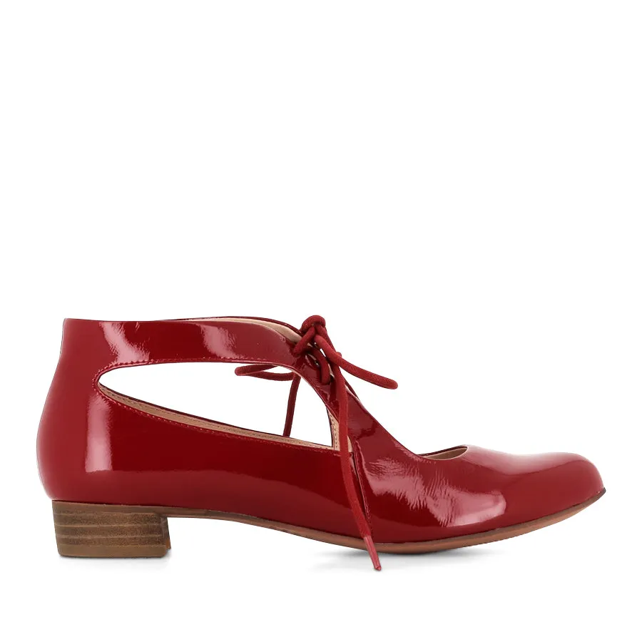 Commute Ease Wedding Step EWING - DARK RED PATENT