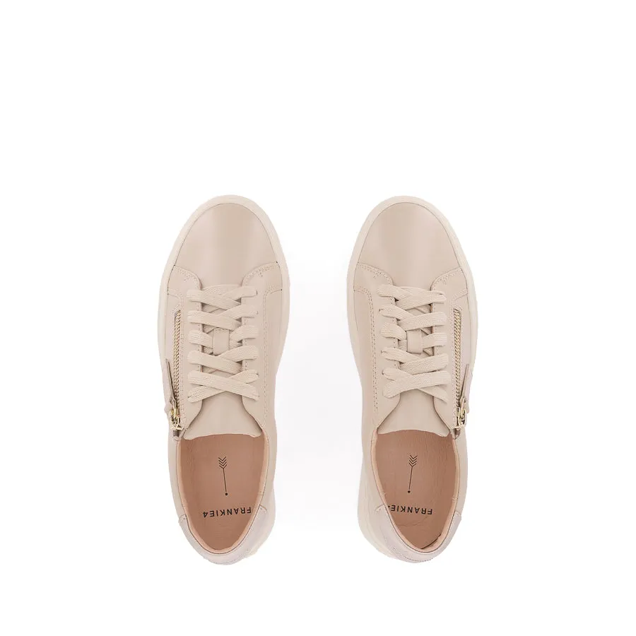 BILLIE - ECRU LEATHER Pointed Toe