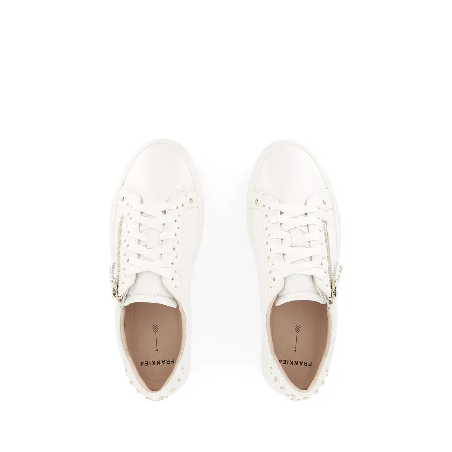 BILLIE - WHITE STUD LEATHER Slim Build Flexible Ride