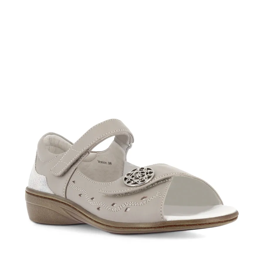 VENICE - LIGHT TAUPE Airy Vibe