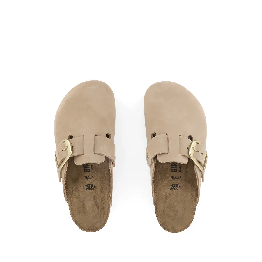 BOSTON BIG BUCKLE SEASONAL - SANDCASTLE NUBUCK Quiet Lane Effortless Style