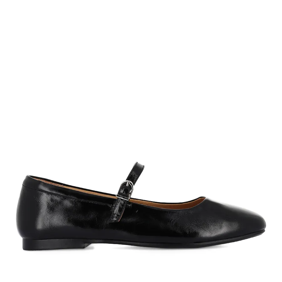 PASSY - BLACK PATENT Effortless Walking Shoes
