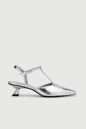 Market Glow Camila Pumps in Silver Leather