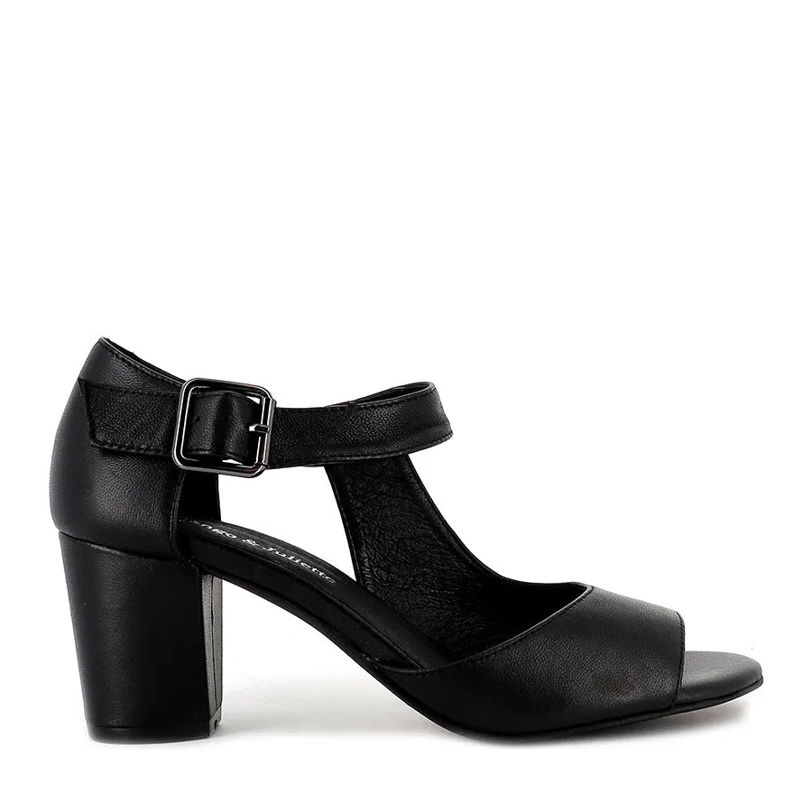 Travel Essential Shoes CARLEE - BLACK LEATHER