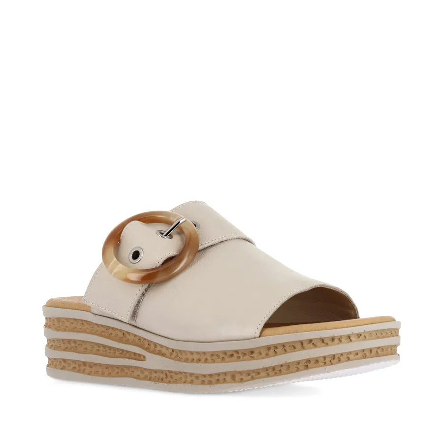 Open Fit Relaxed Design COSMOSO - ALMOND LEATHER