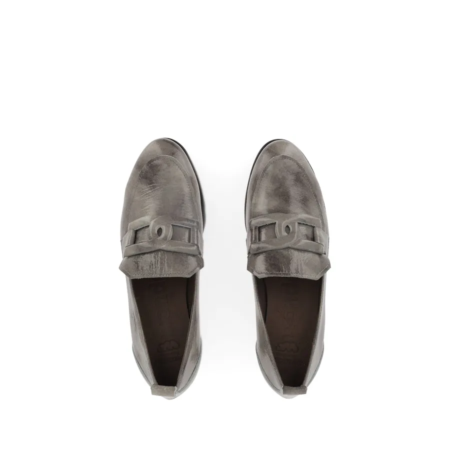CORRI C-33303 - GREY PATENT Heel Safe