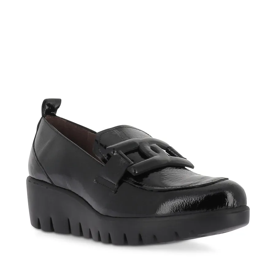 CORRI C-33303 - BLACK PATENT Grass Path