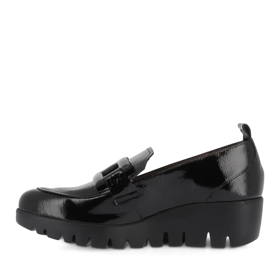 CORRI C-33303 - BLACK PATENT Elegant Slip-ons