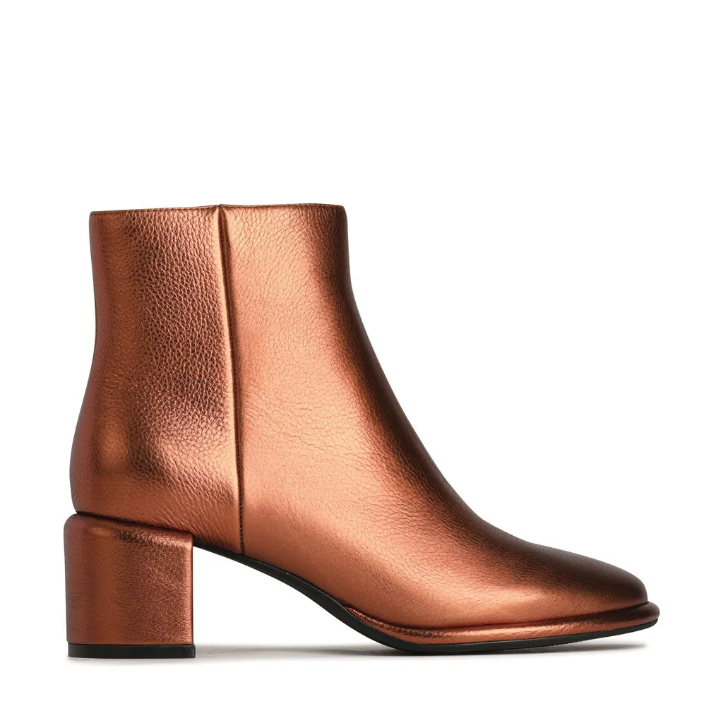 DARCELLION Chic Fit Supportive sole