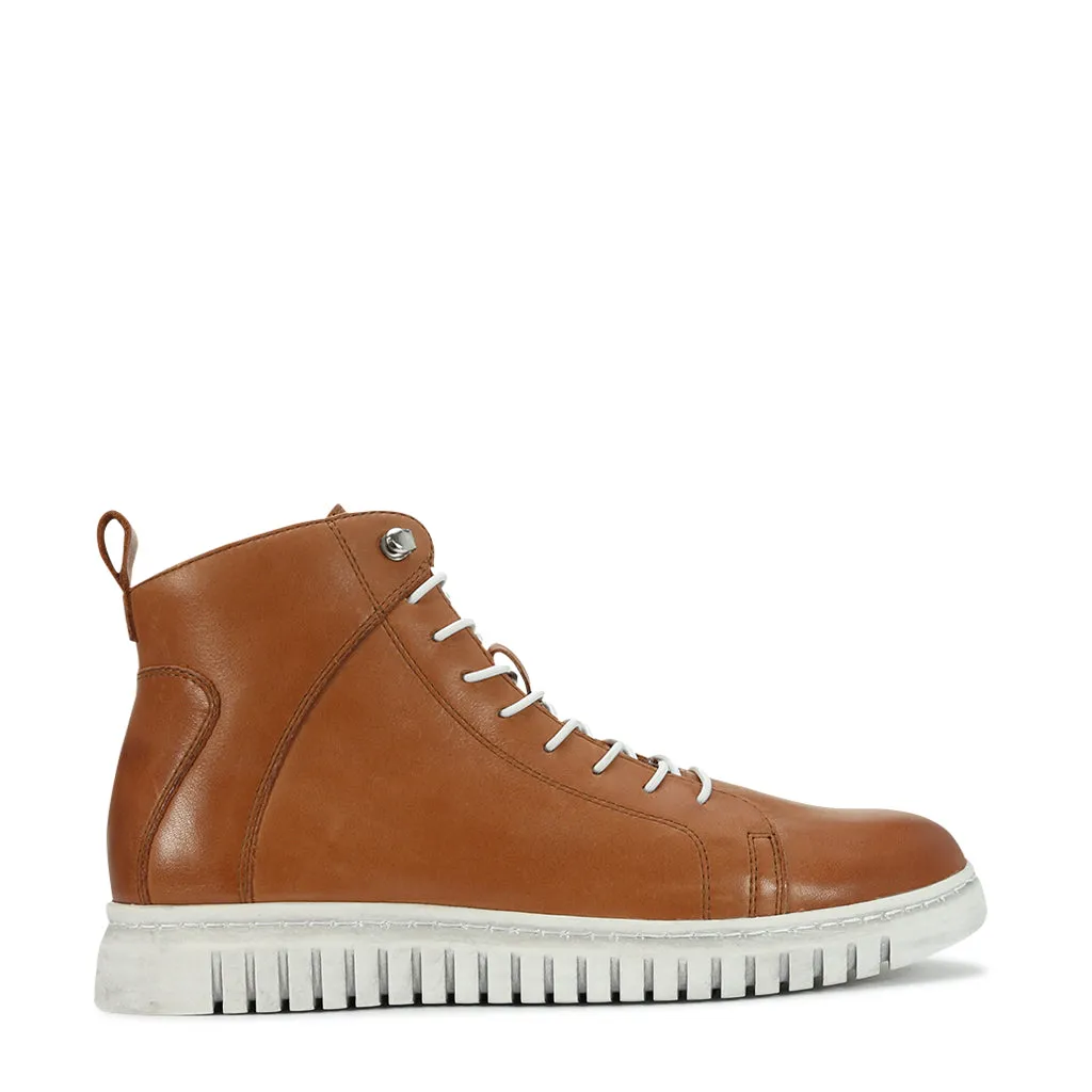 CLARRIE urban vibe Minimalist Design