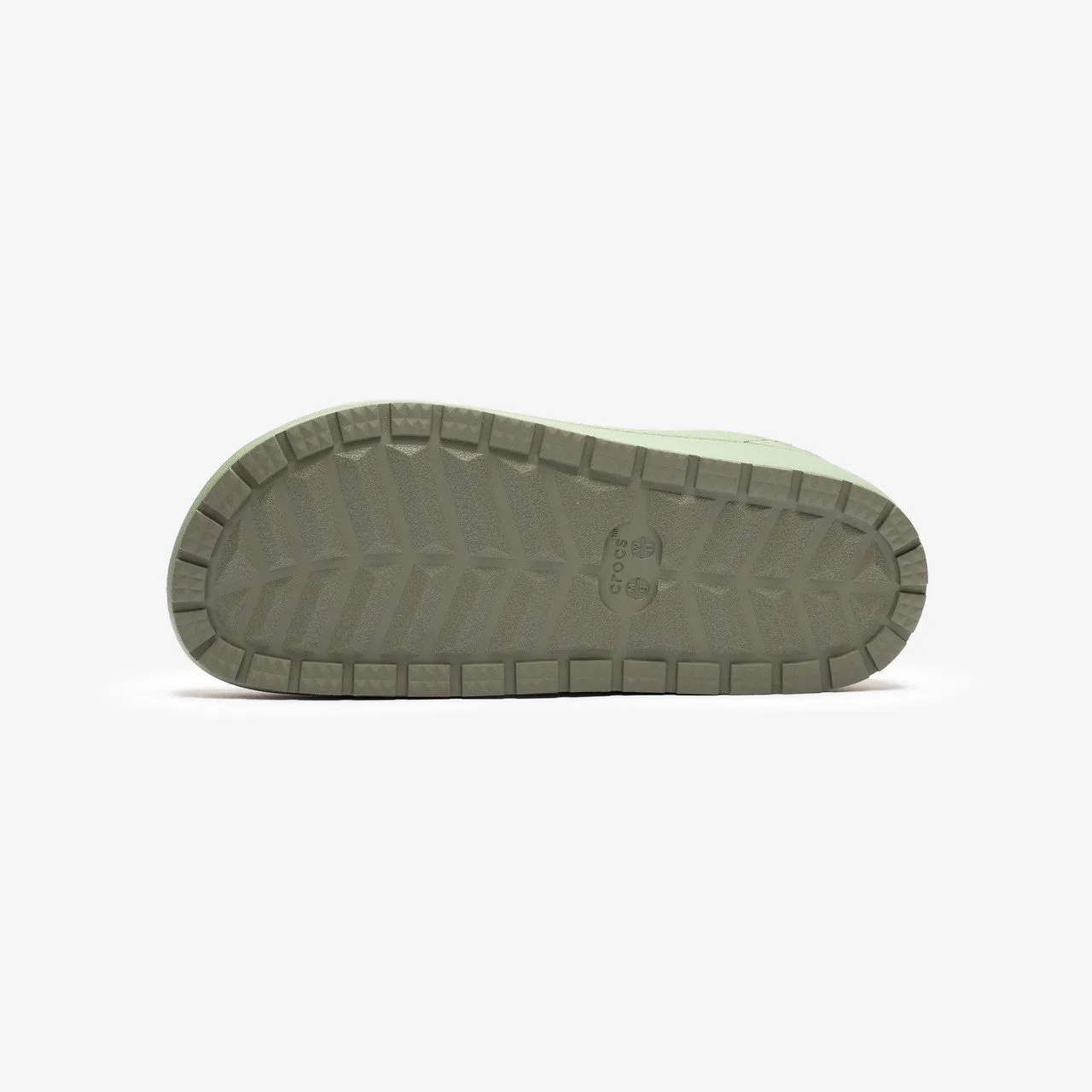 Classic Icon Versatile indoor shoe features