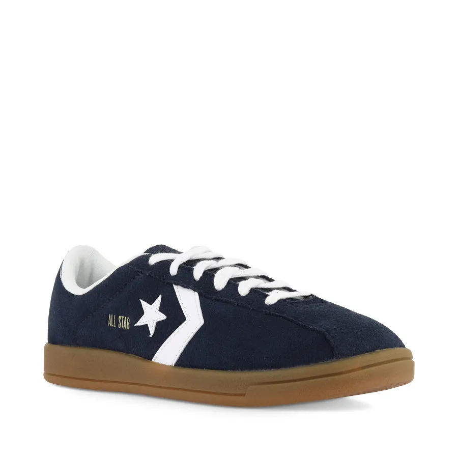 CLASSIC TRAINER SUEDE LOW - NAVY/WHITE/GUM Classic Design