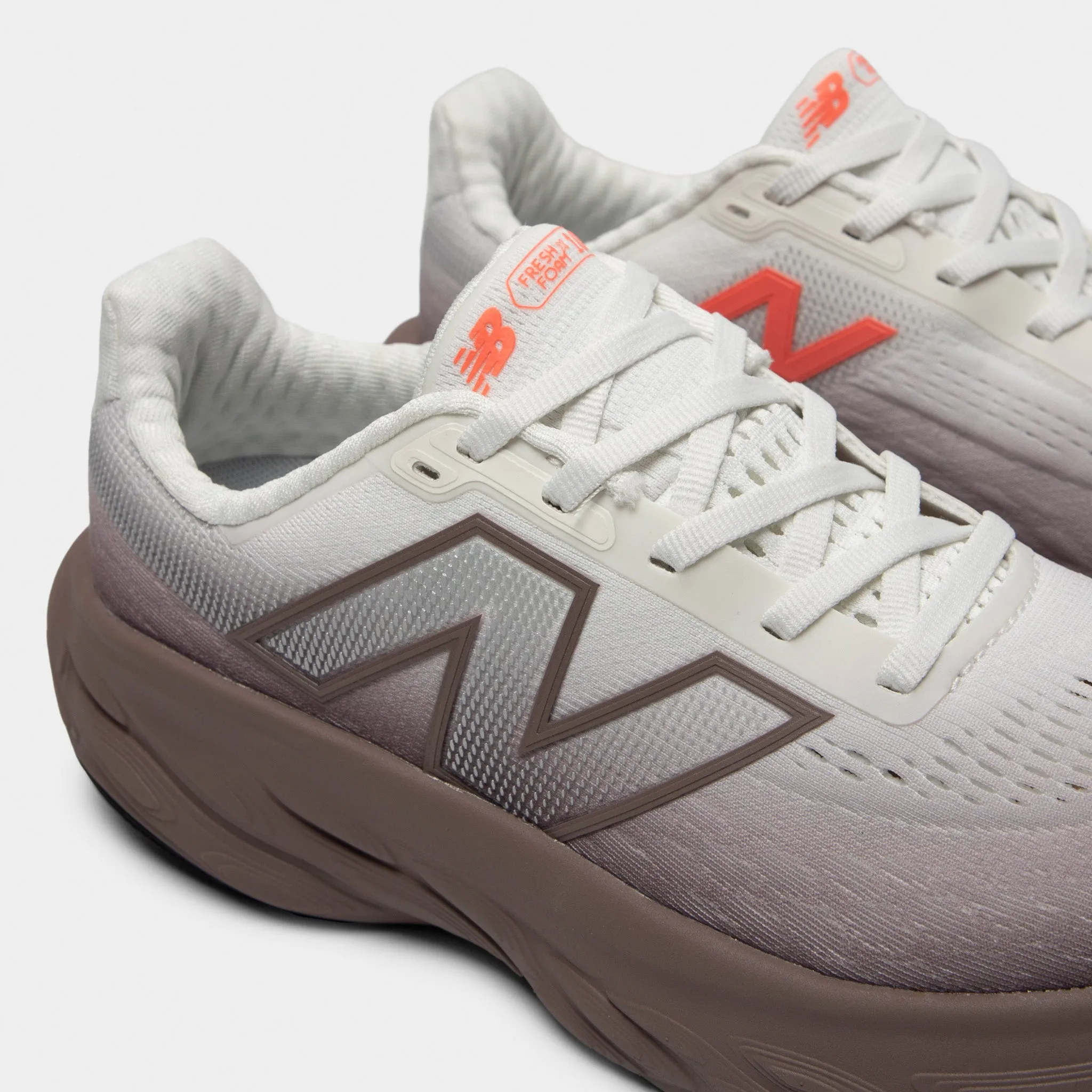 New Balance Women's Fresh Foam X 1080v14 Earth Shadow / Reflection EverydayUse
