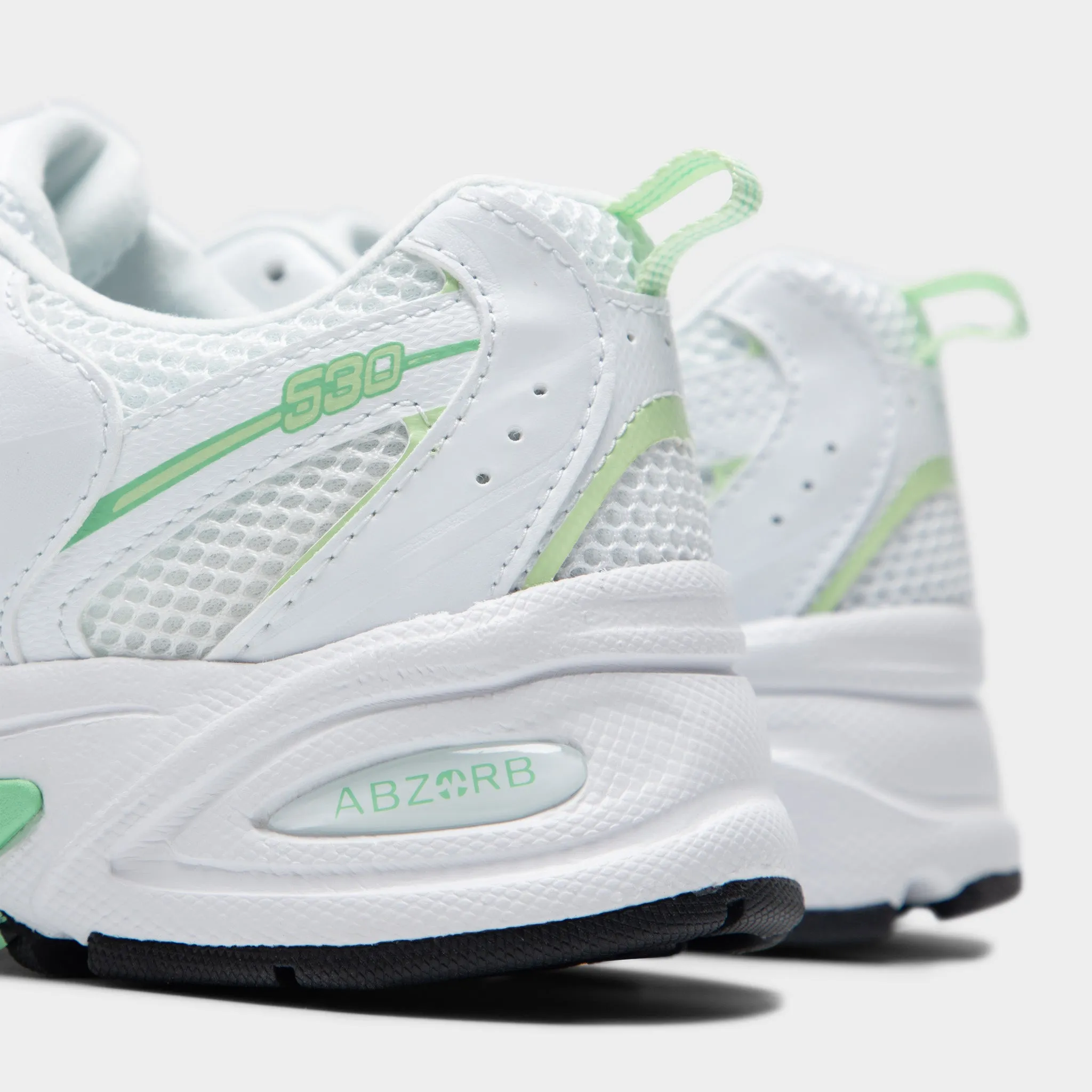 Anti Fatigue New Balance Juniors' 530 White / Melon Water