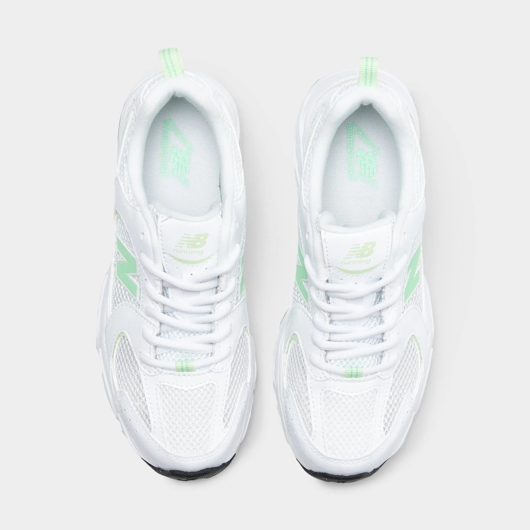 New Balance Juniors' 530 White / Melon Water Cushioned Support
