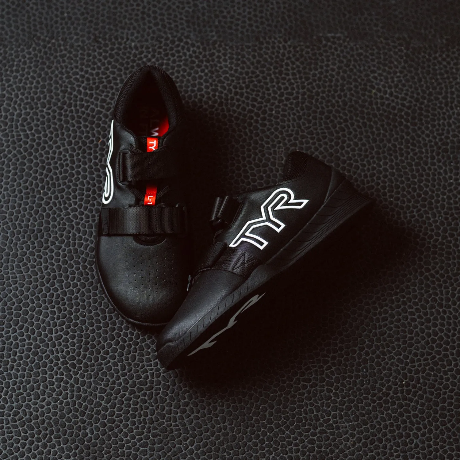 TYR L-1 Lifter least slip-resistant rainy - weather