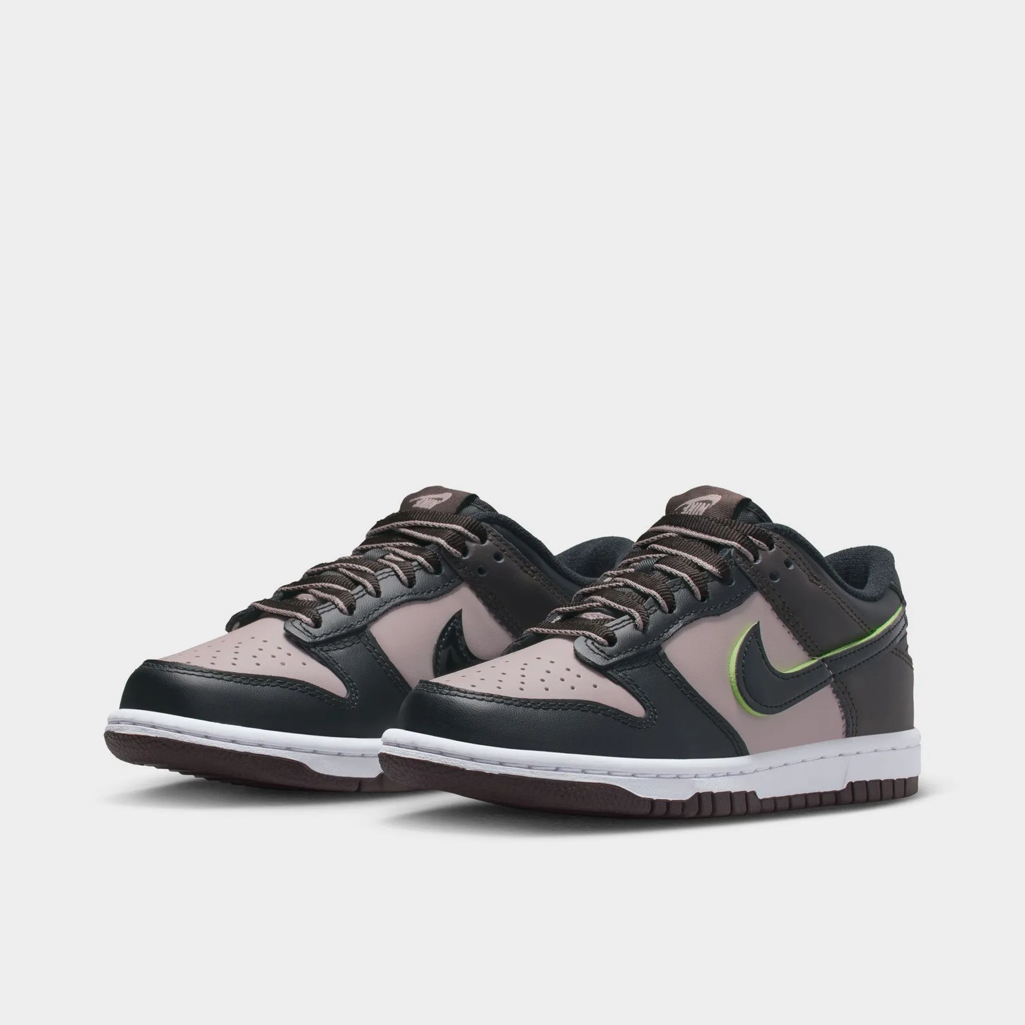 Nike Dunk Low SE GS Particle Rose / Black Reinforced Eyelet System Multi Layer Upper Weave