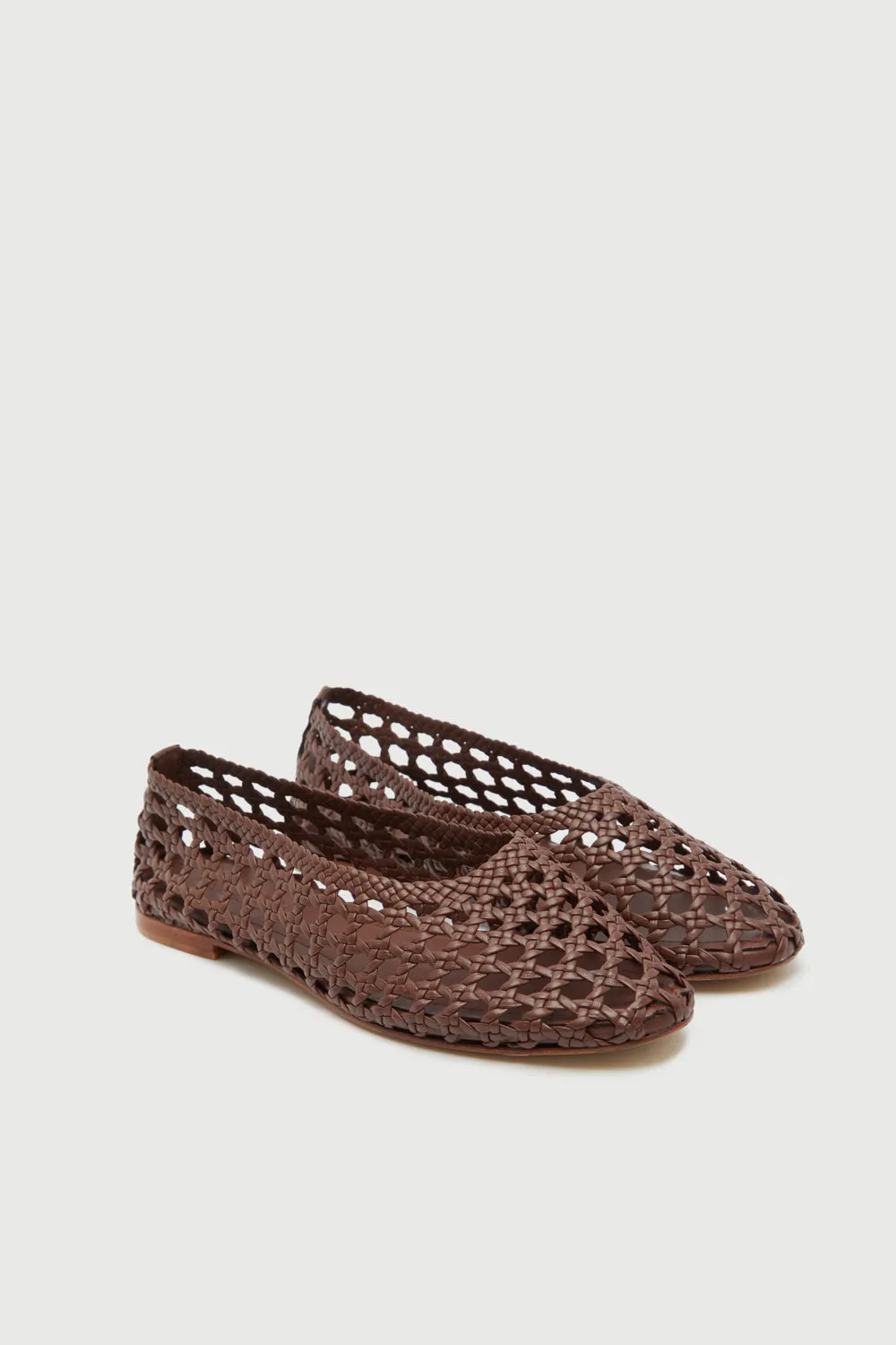 heel cup Ava Ballet Flats in Chocolate Woven Leather