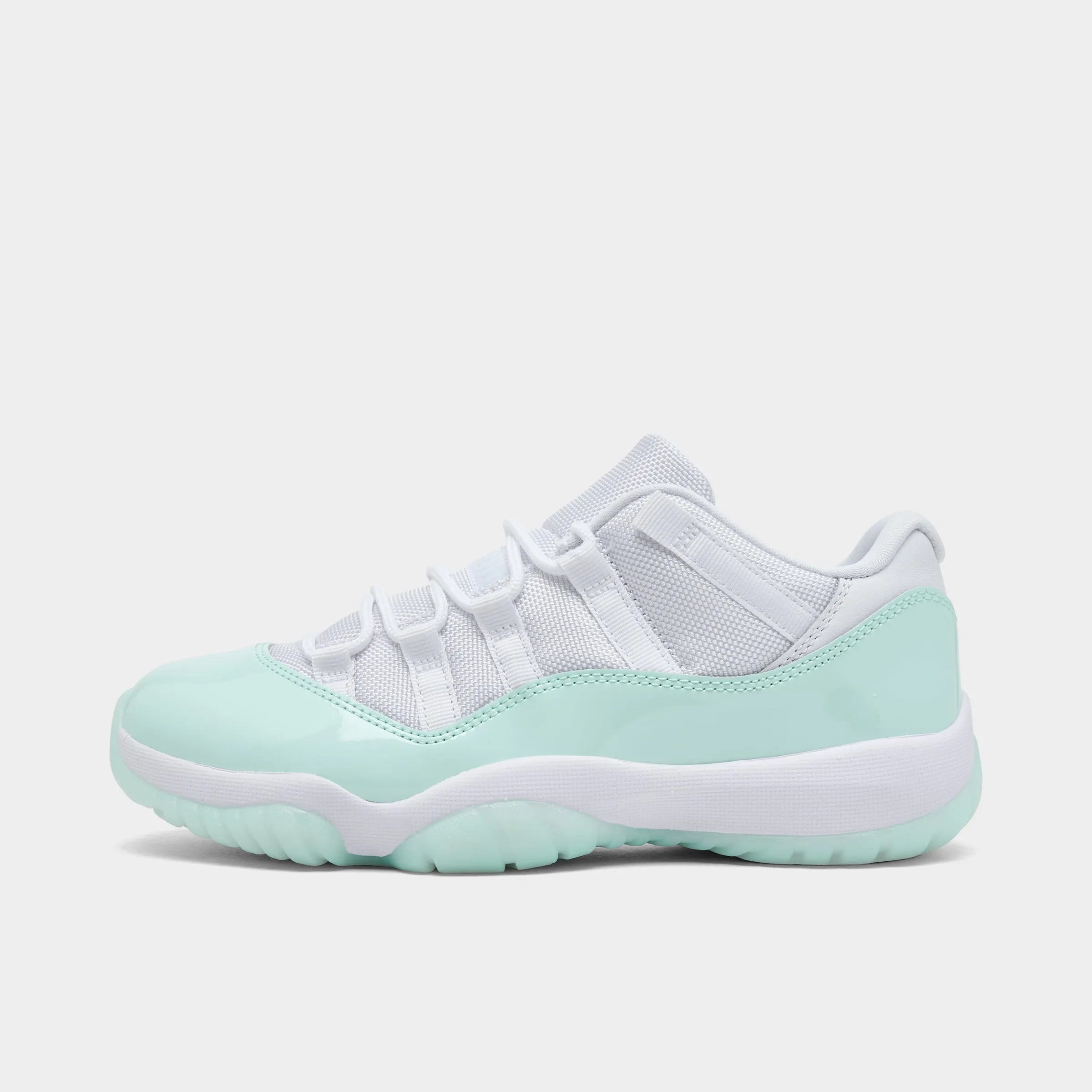 Flexible Material Jordan Women's 11 Retro Low White / Igloo