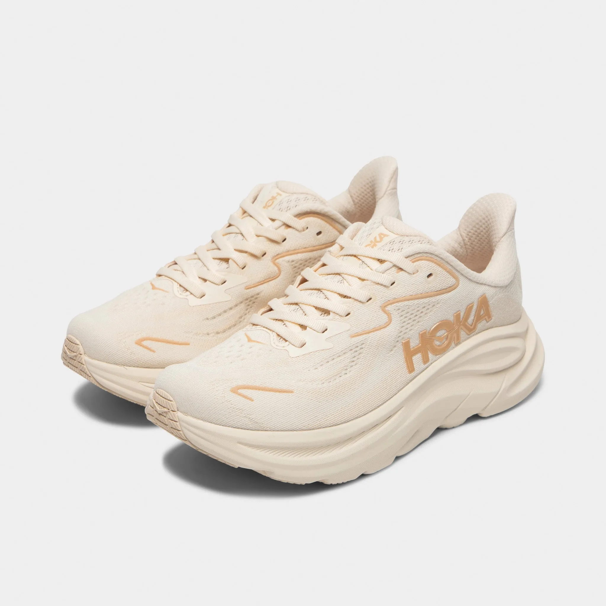 Seamless Upper Construction Hoka Women's Clifton 10 Vanilla / Birch