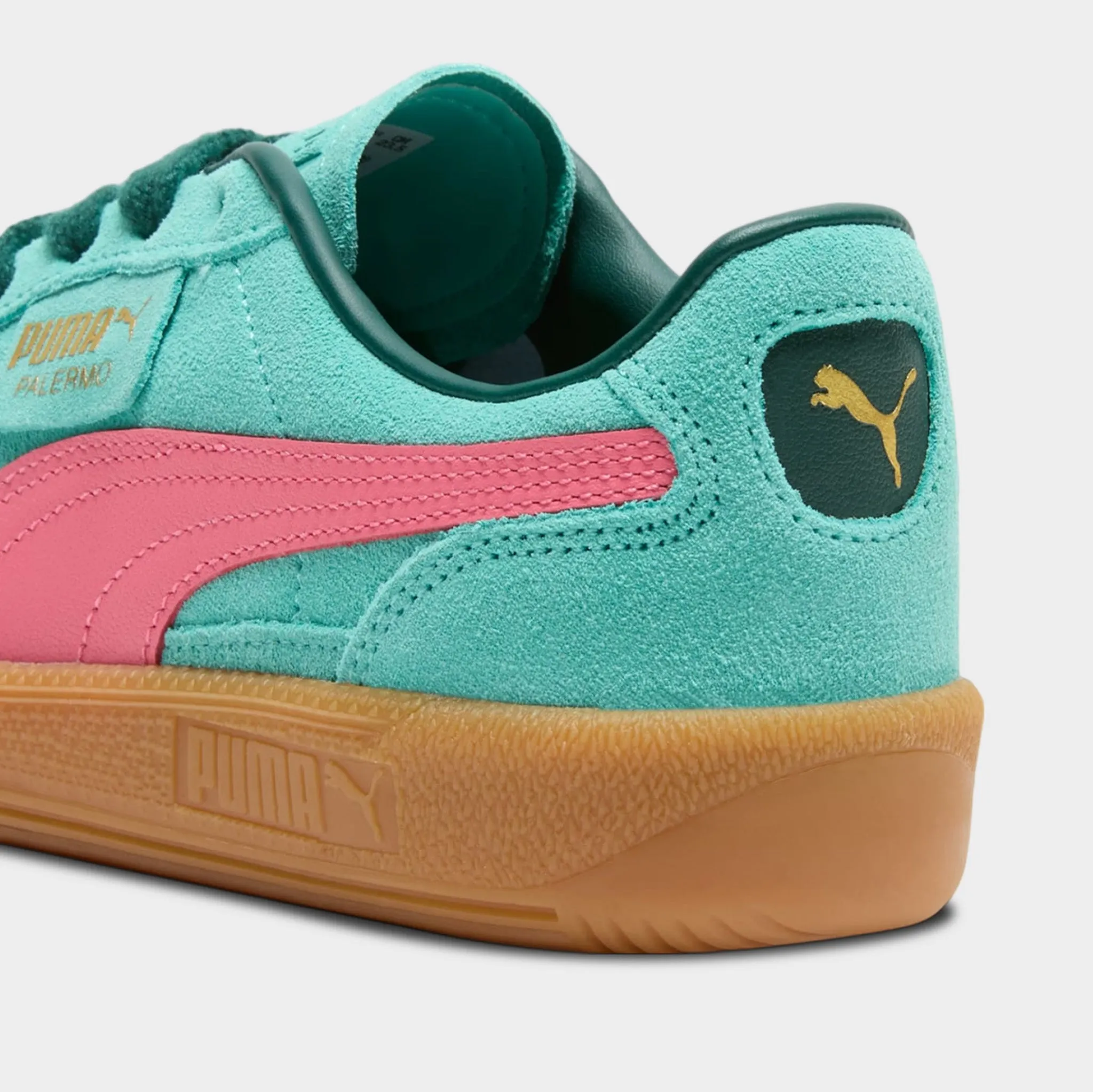 PUMA Women's Palermo Aquatic / Dark Myrtle Comfort Edge Unidirectional Airflow Vents