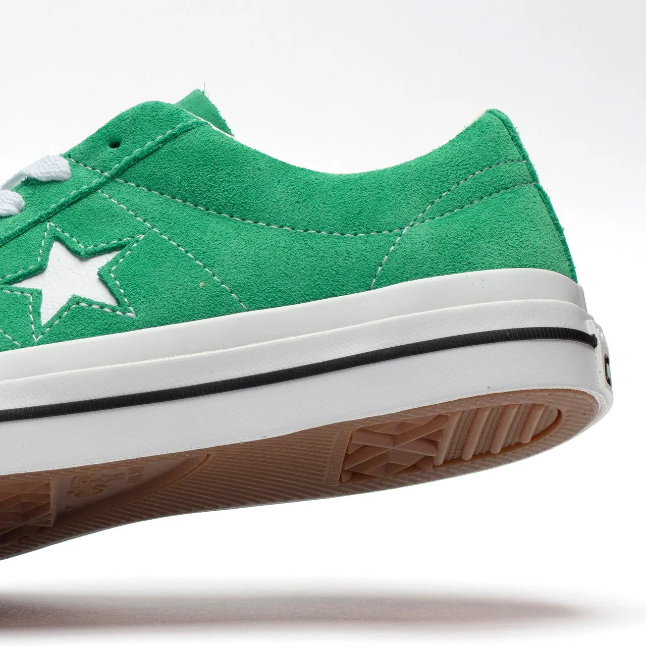 Cons One Star Pro Suede Sculpted cushioning