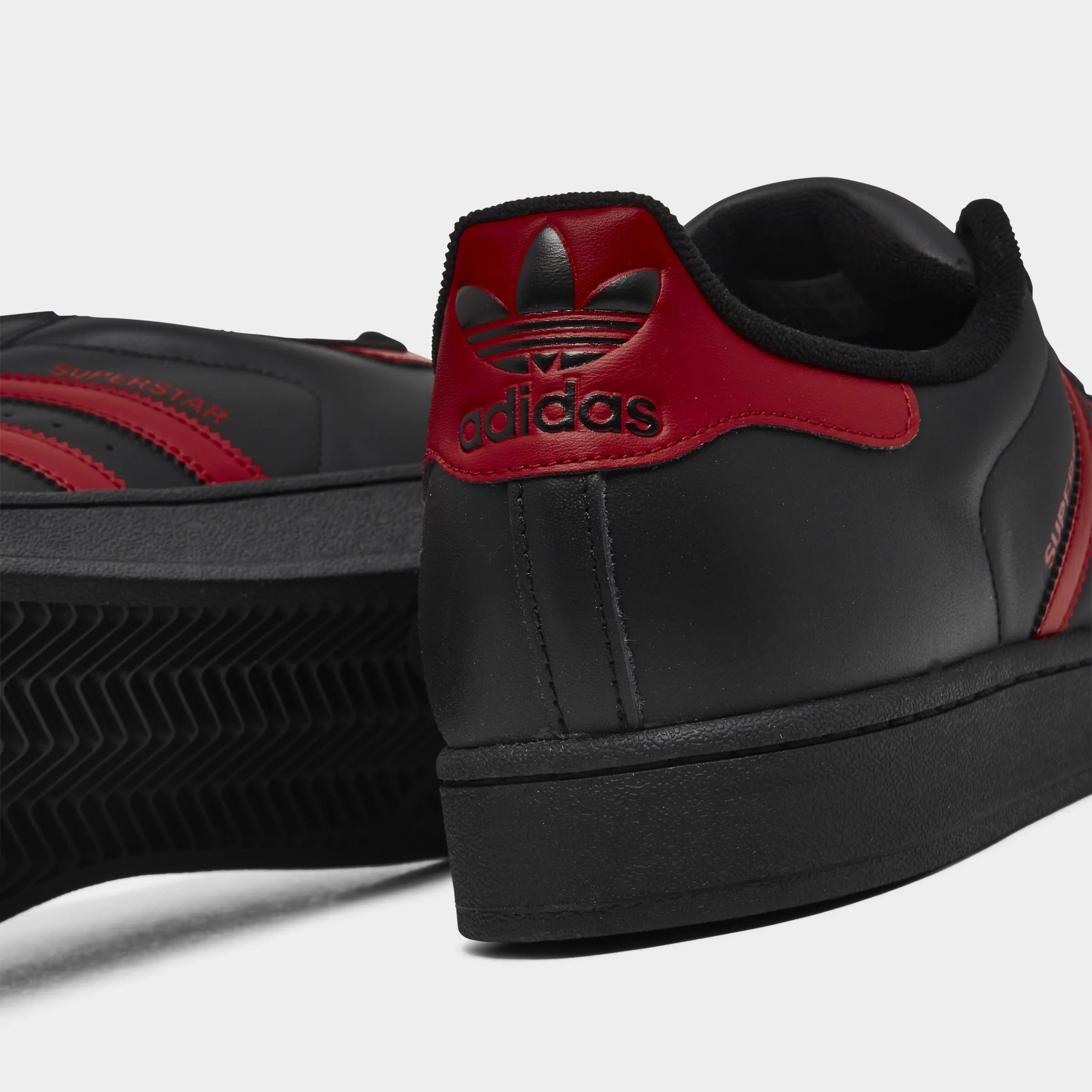 adidas Superstar II Black / Red All-day arch humid - weather