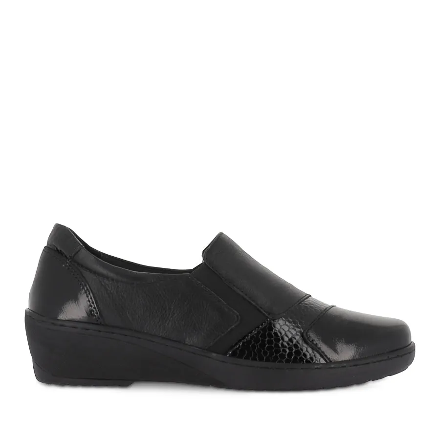 CP461-18 - BLACK PATENT Fun Day